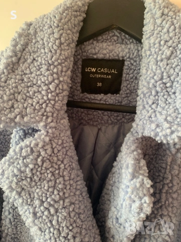 Уникално палто lC Wikiki 38 размер, снимка 10 - Якета - 53721038