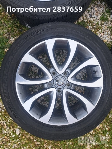 17 цола за Нисан JUKE- Оригинални, снимка 5 - Гуми и джанти - 52885638