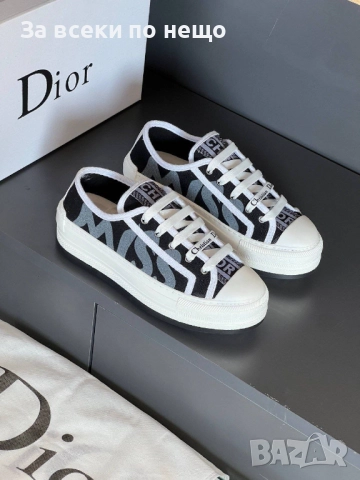 Christian Dior Дамски Маратонки👟Дамски Спортни Обувки Кристиян Диор - 2 Налични Цвята Код E1077, снимка 3 - Маратонки - 52316692
