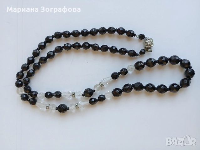 Винтидж Чешки и Български бижута 18 вида, - колиета, гривни, - Пръстени с Чешки камъни, 70-те г., снимка 2 - Антикварни и старинни предмети - 47652883