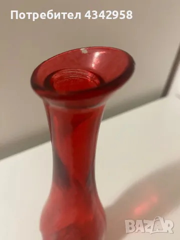 Avon Ruby Red Glass Vintage vase.1960s, снимка 3 - Други ценни предмети - 49393045