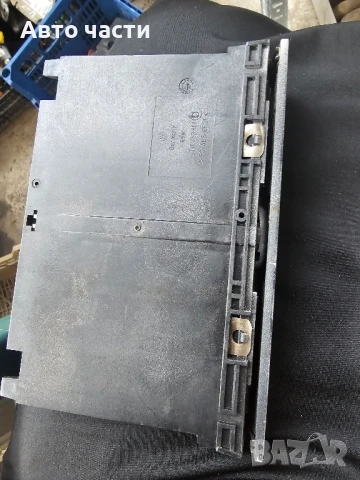 Поставка чаши 1J0858601 за VW GOLF Mk III (1H1) 1.6 (1991 - 1998)