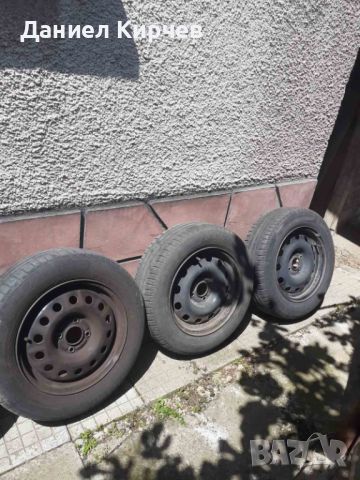 Продавам гуми  Michelin със стоманени джанти , снимка 3 - Гуми и джанти - 45809076