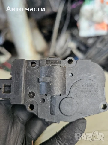 Моторче клапа парно 412650750 за CITROEN C4 Grand Picasso I (UA_) 2.0 HDi 138 (2006) , снимка 2 - Части - 51119592