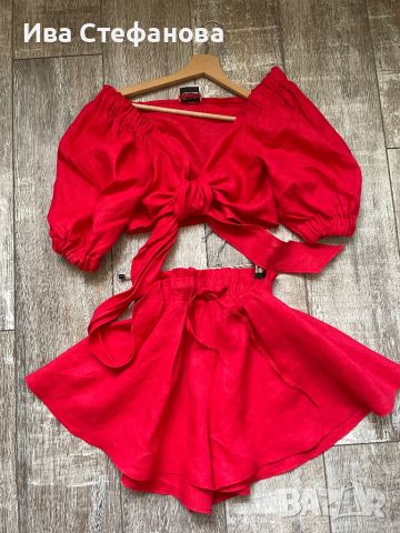 Нов ленен лен червен елегантен сет комплект от широки къси панталони топ бюстие буфан ръкав , снимка 1 - Костюми - 46439102