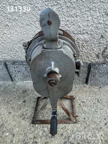 Продавам военна ръчна сирена бойна тревога , снимка 4 - Други - 48826568