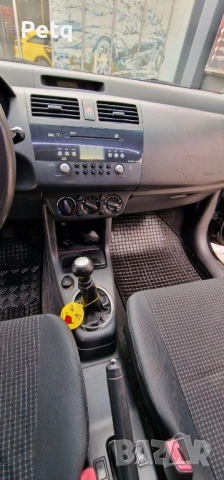 Suzuki swift-фейслифтово, снимка 7 - Автомобили и джипове - 52353843