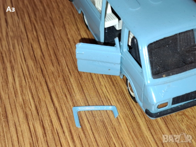 Соц руски модел РАФ 2203 Латвия А18 в мащаб 1:43 Сделано в СССР USSR в мащаб 1:43, снимка 2 - Колекции - 53827755