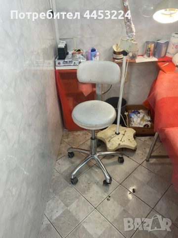 фризьорски, козметичен помощен стол и помощен стол за педикюр , снимка 3 - Фризьорски столове - 51753763
