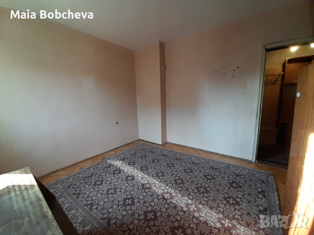 Просторен апартамент в центъра на града, снимка 1