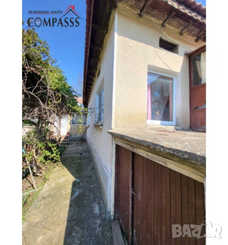 Къща-ЦЕНТЪР, гр. Ген. Тошево - 65000евро!, снимка 11 - Къщи - 54124261