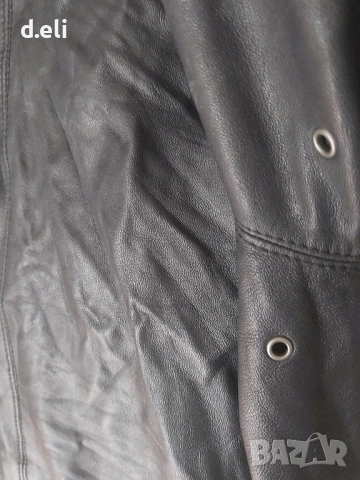 Две кожени якетаCalvin Klein Original Size L/ ARMANI Original 100% Кожа Мъжко яке, снимка 6 - Якета - 52226034