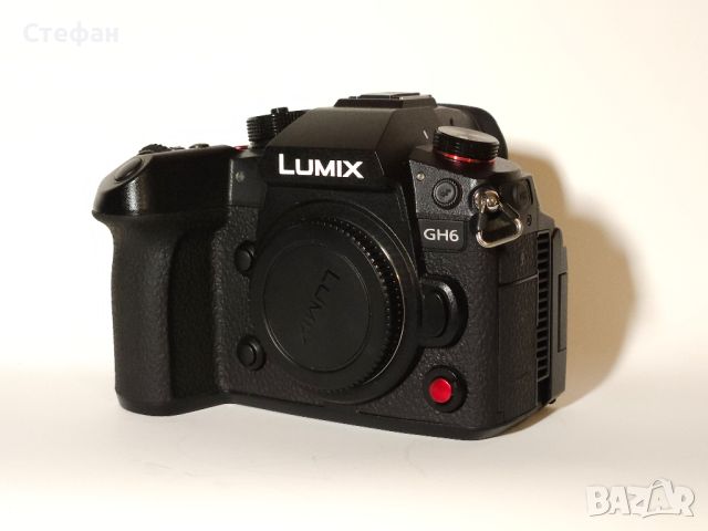 Камера Panasonic Lumix GH6, снимка 1 - Камери - 46670131