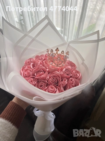 🌹 Предлагам ръчно изработени букети от сатенени рози ✨ Много красиви и елегантни – идеални за подар, снимка 2 - Изработка на бижута и гривни - 53935815