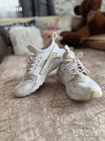 Детски маратонки Nike , снимка 2 - Детски маратонки - 52358784