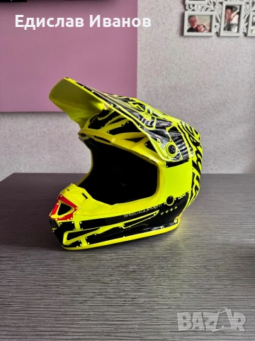 Каска Troy lee Se4 + Очила 100% Armega, снимка 5 - Аксесоари и консумативи - 53459900