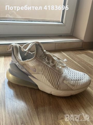 Дамски маратонки NIKE AIR MAX 270 39 номер, снимка 2 - Кецове - 46804453