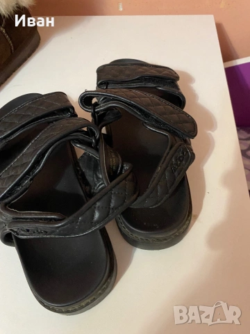 Продавам оргинални женски абувки , снимка 8 - Дамски ежедневни обувки - 54033641