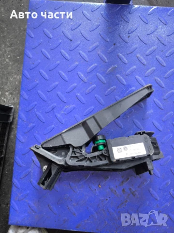 ПОТЕНЦИОМЕТЪР ЗА ГАЗ VOLKSWAGEN TOURAN 1 1T1723503H