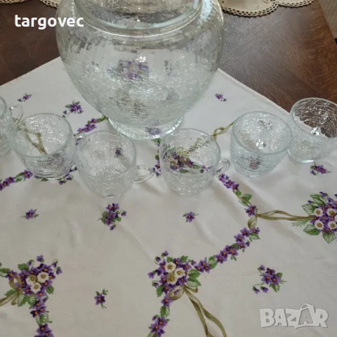 прекрасен старинен съд за боле