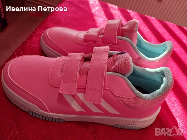 Нови Adidas 38 2/3, снимка 2 - Детски обувки - 48021744