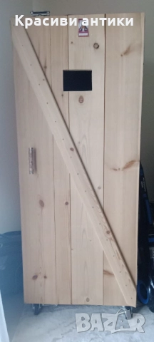 Продава се запазена камера на Райх