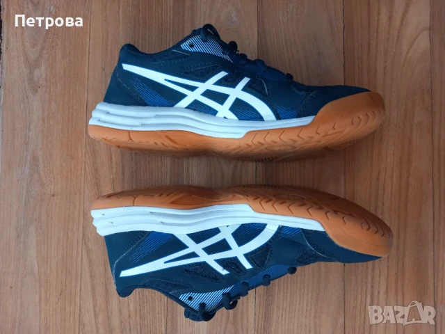 Оригинални маратонки Asics за волейбол 37 номер , снимка 3 - Маратонки - 51246470