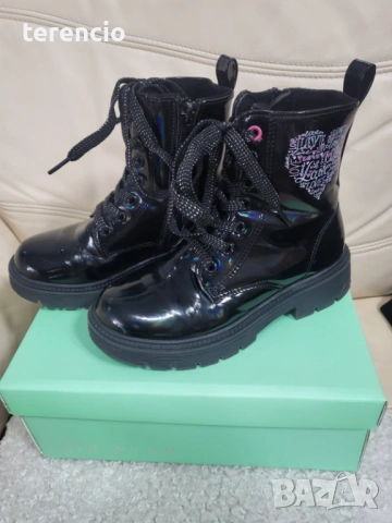 Черни боти - лак - 30 номер, снимка 4 - Бебешки боти и ботуши - 53339488