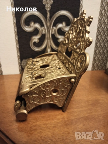 Месингов държач за тоал. хартия, снимка 3 - Антикварни и старинни предмети - 53213782