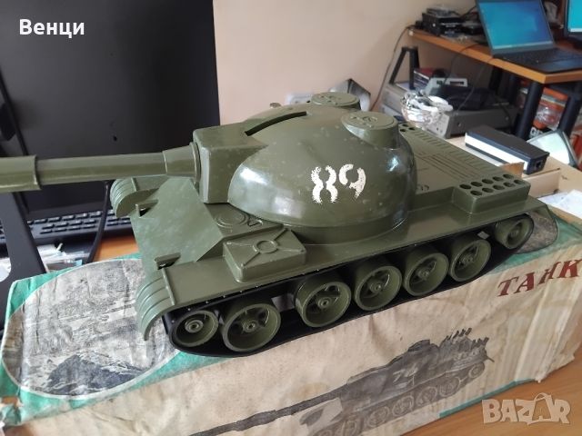 Голяма метална играчка СССР ТАНК Т-54 с кутия, снимка 3 - Колекции - 45725803