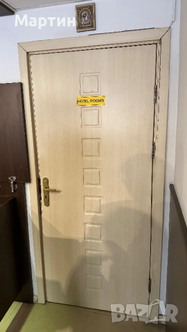 Интериорна врата