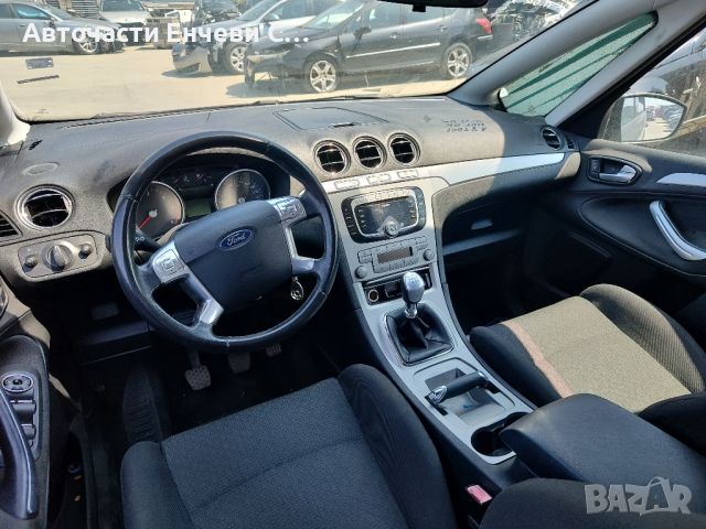 Форд Смакс на части Ford Smax 1.8tdci на части, снимка 1 - Автомобили и джипове - 46666192