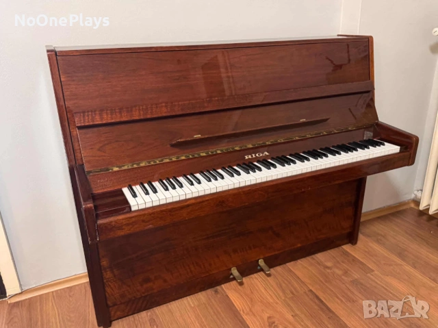 Акустично Пиано Рига (RIGA) гр. София