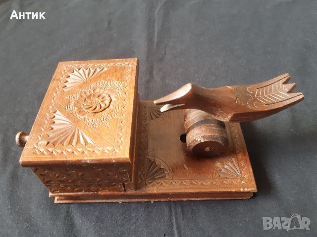 Стара Дървена Кутия за Цигари Дърворезба и Птица, снимка 2 - Антикварни и старинни предмети - 46457188