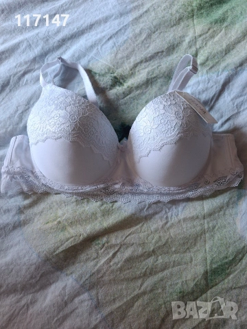 нов сутиен размер 115 Е, снимка 3 - Бельо - 53857995