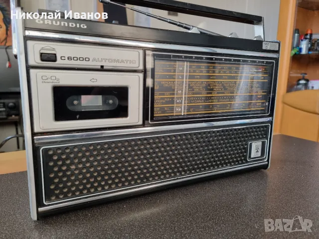 Grundig  C6000, снимка 1 - Радиокасетофони, транзистори - 48824335