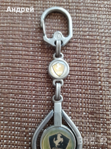 Стар Ключодържател Ferrari, снимка 2 - Други ценни предмети - 52630729