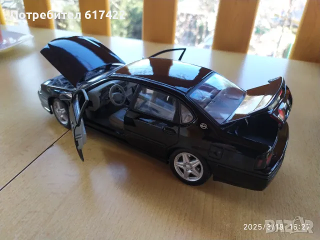 1:18 Метален модел на Chevrolet Impala SS - Maisto, снимка 7 - Колекции - 49561516