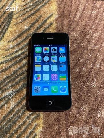 Продавам iPhone 4 