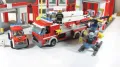 Конструктор Lego City 60110 Fire Station Пожарникарска команда станция, снимка 3