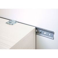 Лайстна/шина за кухненски шкафове с регулиране - 2 метра, снимка 3 - Шкафове - 45712332