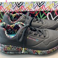 Спортни обувки Skechers Uno Loving Love, номер 37, снимка 1 - Детски маратонки - 45332382