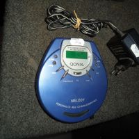 Qonix mini CD player, снимка 1 - MP3 и MP4 плеъри - 45351307