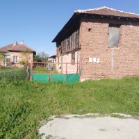 Имот намиращ се в с. Дреновец, Община Руженци, Област Видин. , снимка 9 - Къщи - 45353097