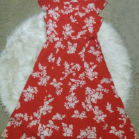 УНИКАЛНО КРАСИВА червена рокля на бели цветя, снимка 1 - Рокли - 45018137