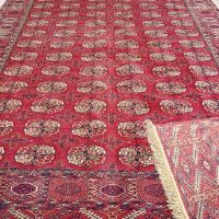 Ръчно тъкан огромен Туркменски килим модел Бухара килимът няма забележки просто трябва да се освежи, снимка 2 - Килими - 45452941