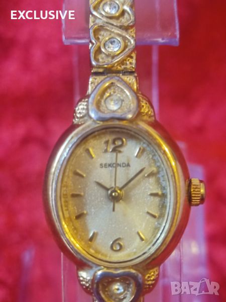 Часовник  -  Закупен от Англия! , снимка 1
