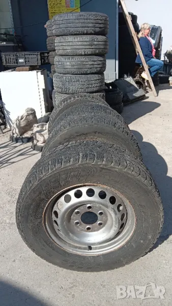 4 броя гуми комплект от бус Спринтер 235 65 16 C Дот 2020, снимка 1