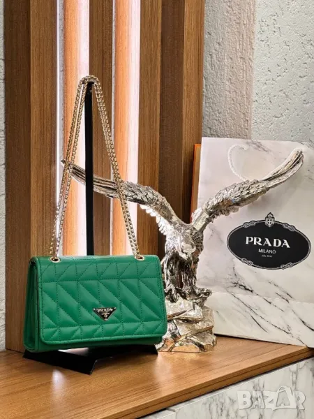 дамски чанти prada milano, снимка 1