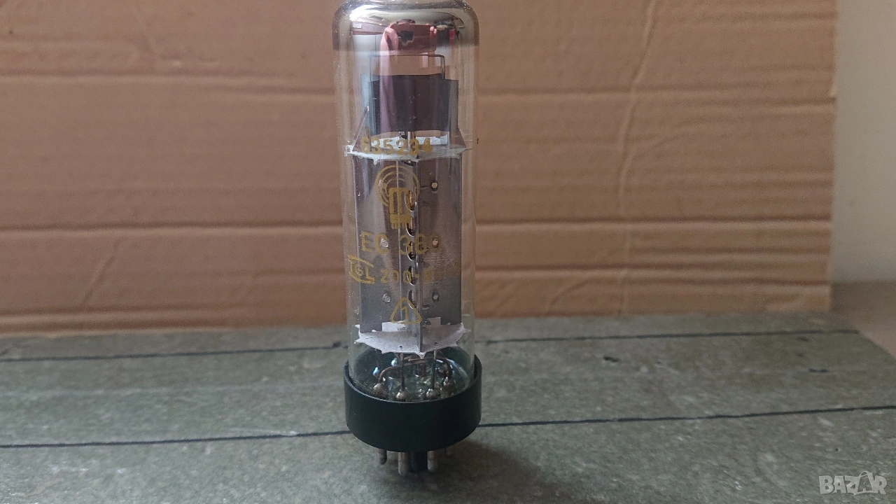 Нова радиолампа RFT EC360. , снимка 1
